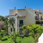 Ribera Luar Penthouse 2459 *